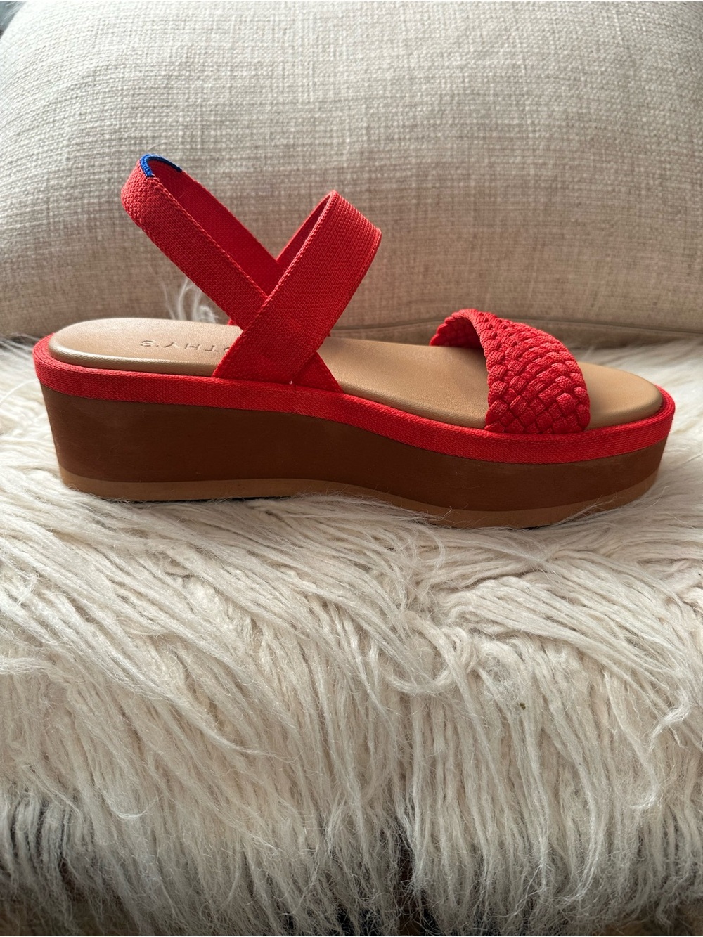 Rothy's The Lightweight Wedge Platform Sandal in Red Hot ♥️ Women’s size 6.5 - Picture 6 of 12
